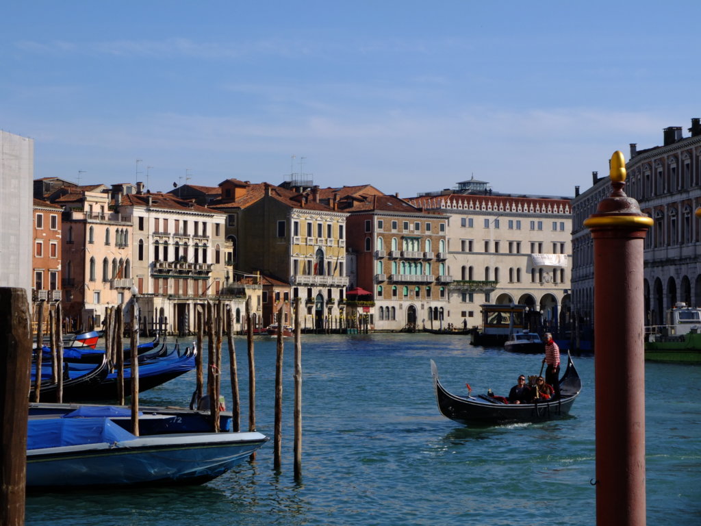 ca' d'oro canal