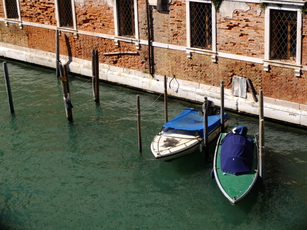 cannaregio canal bateaux