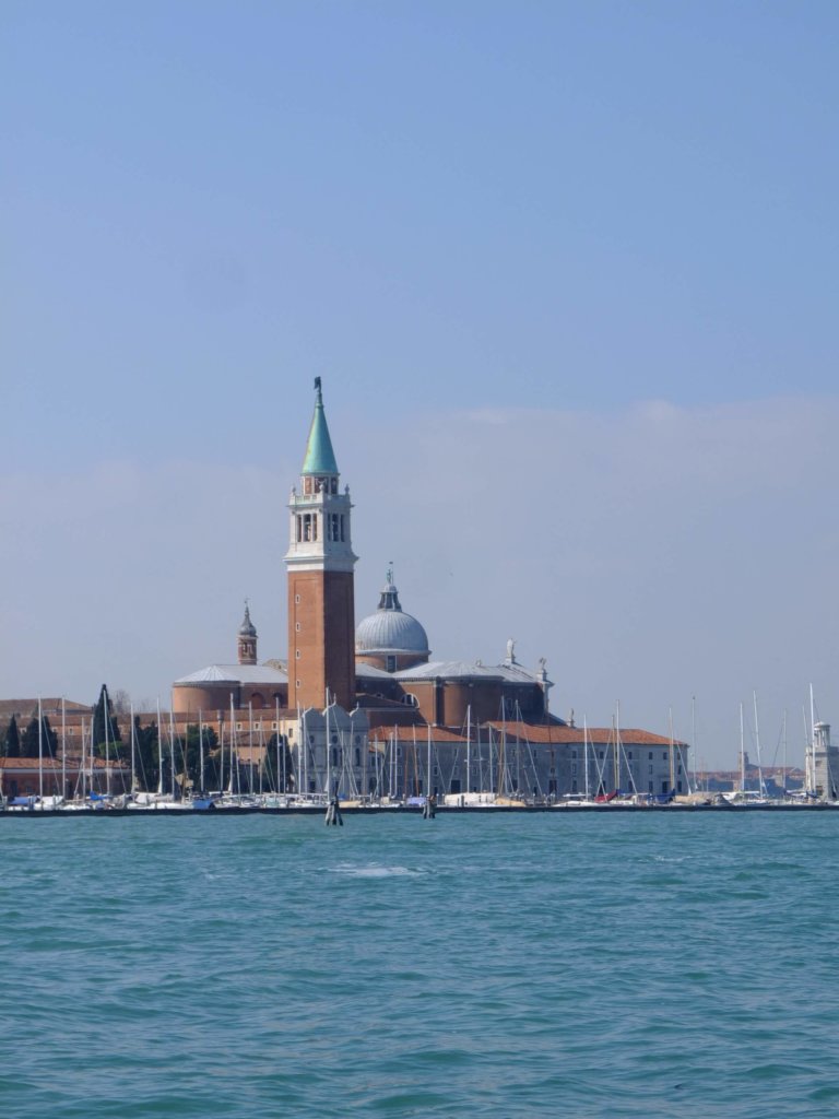 castello grand canal