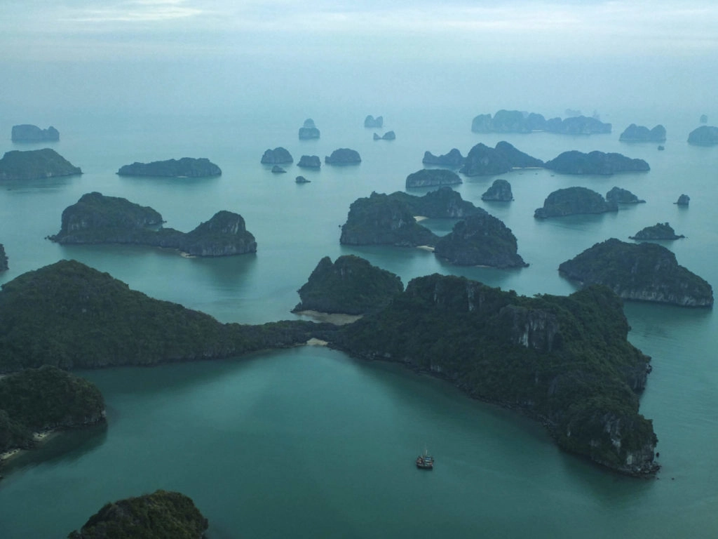 hydravion baie d'halong
