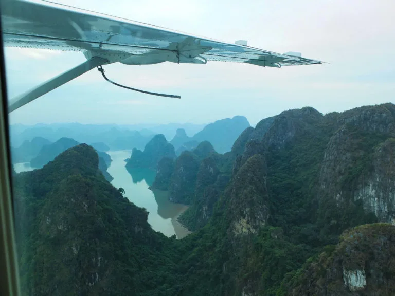 hydravion baie d'halong