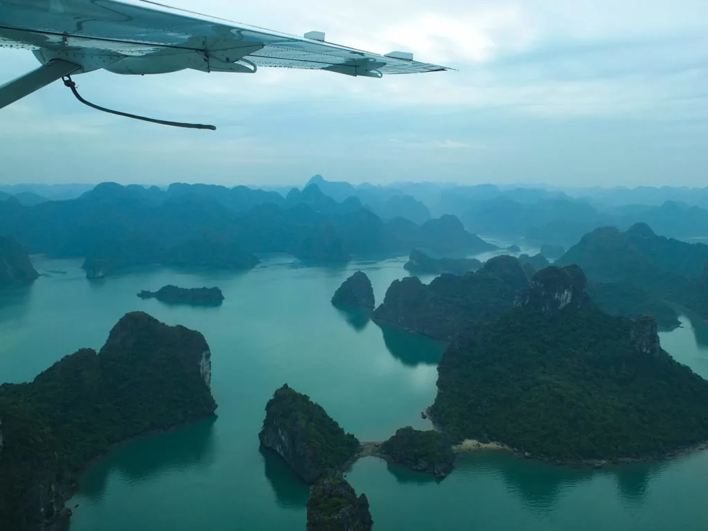 hydravion baie d'halong