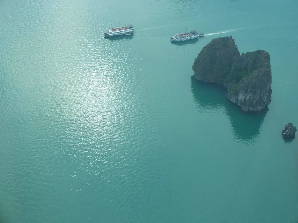 hydravion baie d'halong
