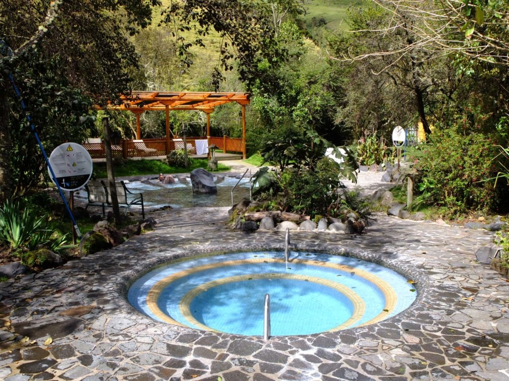 thermes de papallacta équateur