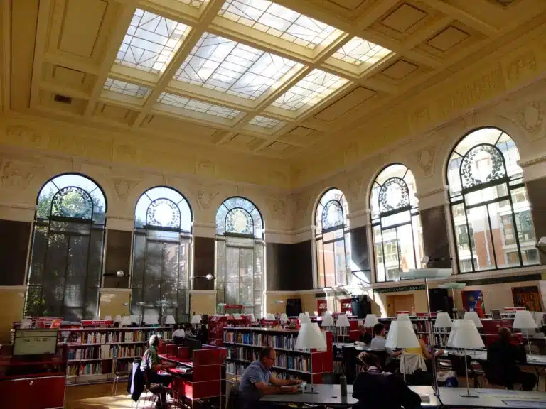 bibliothèque d'étude et du patrimoine toulouse