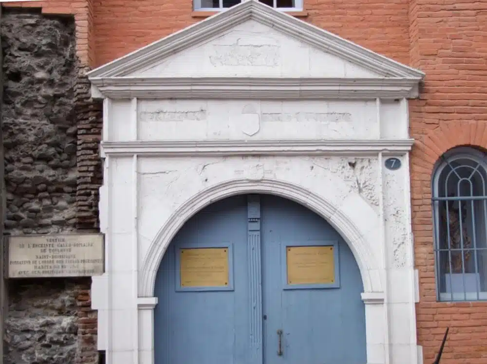 rempart gallo-romain maison seilhan
