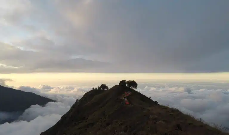 trek rinjani