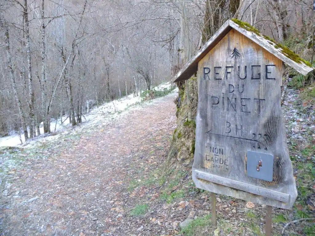refuge du pinet panneau