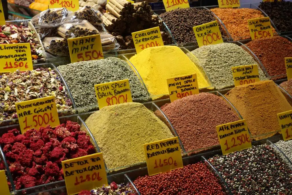 épices bazar égyptien istanbul